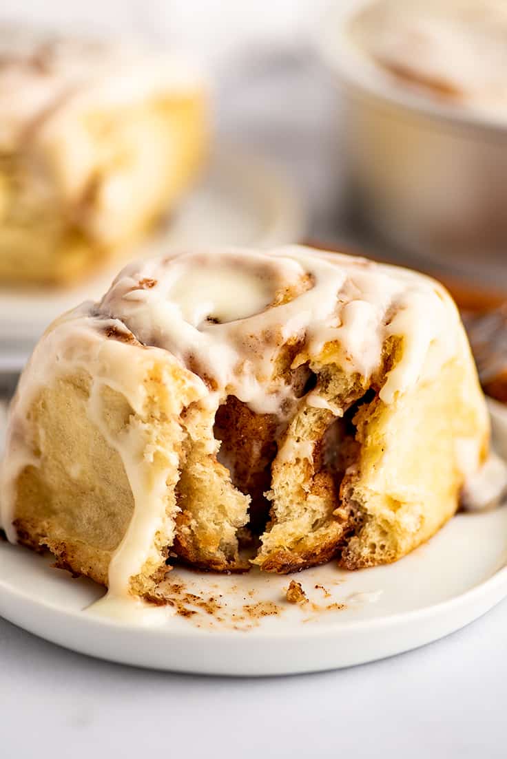 Easy Small-batch Cinnamon Rolls