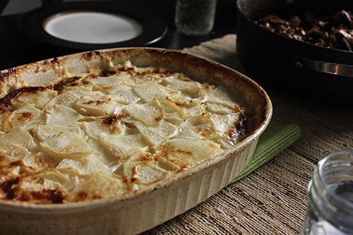 40+ perfectly nerdy recipes inspired by books, television, and movies. Recipes for everything from 'Game of Thrones' and 'The Walking Dead' to 'Star Wars' and the Marvel Cinematic Universe!