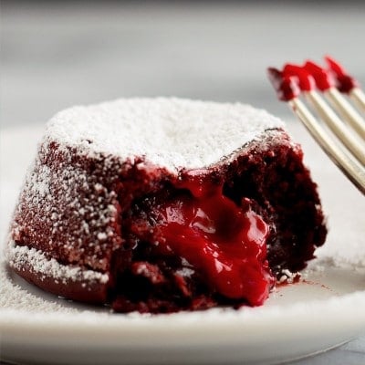 Simple and elegant Red Velvet Lava Cakes for Two would be the perfect close to any romantic meal. With chocolatey red velvet cake and molten cream cheese core, this dessert is deceptively quick and easy to make. Recipe includes nutritional information. From BakingMischief.com