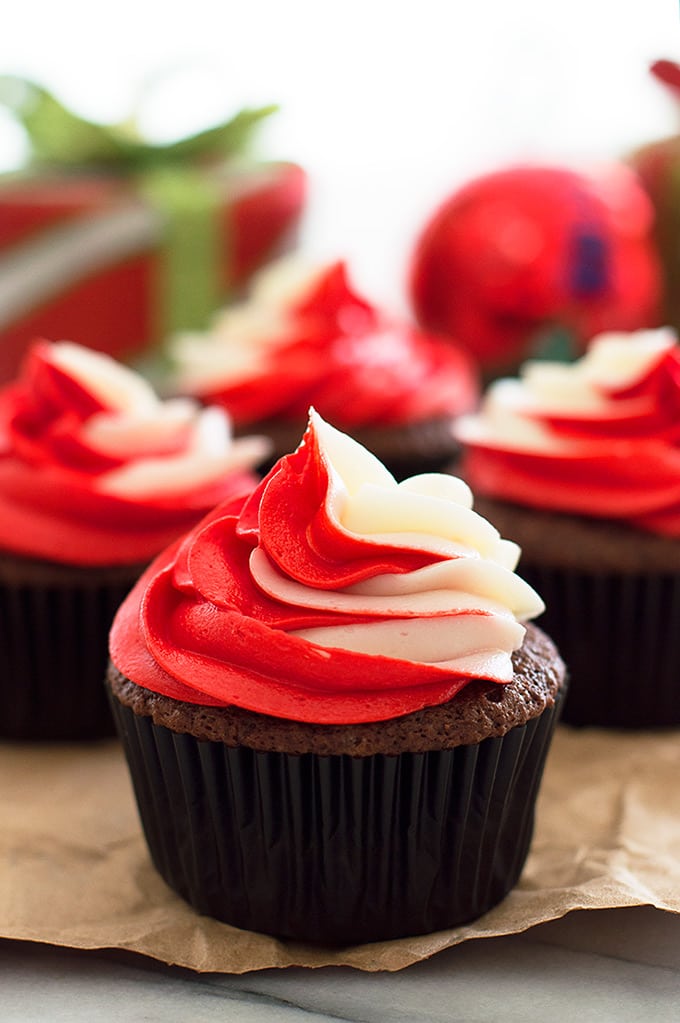 Small Batch Chocolate Cupcakes With Peppermint Buttercream