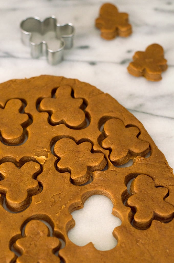 Gingerbread dog shop treats recipe