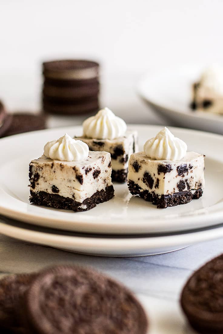 Small-batch No-bake Oreo Cheesecake Bites - Baking Mischief