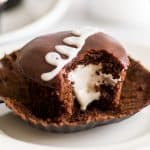 With this recipe for Small-batch Homemade Hostess Cupcakes, you can make a childhood favorite at home! Moist chocolate cake, creamy marshmallow filling, and luscious chocolate topping. What could be better? | Small-batch Cupcakes | Small-batch Desserts | Chocolate Desserts |