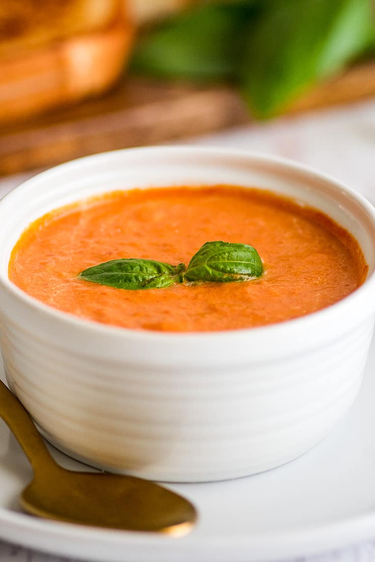 Creamy Blender Tomato and Basil Soup