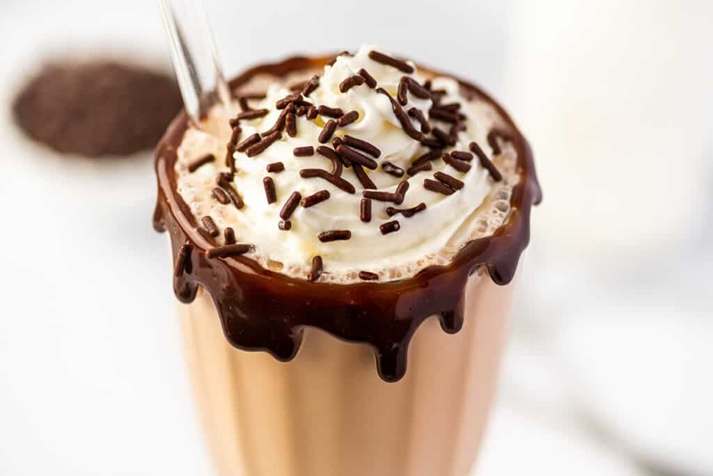 https://bakingmischief.com/wp-content/uploads/2019/07/chocolate-milkshake-photo-1024x684.jpg