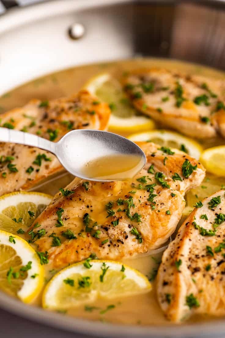 Chicken in White Wine Lemon Butter Sauce - Baking Mischief