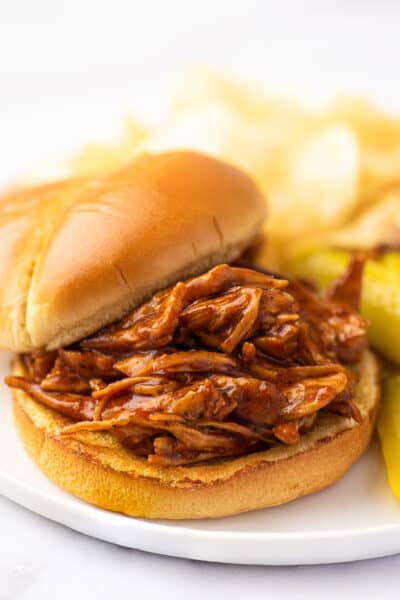 BBQ Shredded Chicken - Baking Mischief