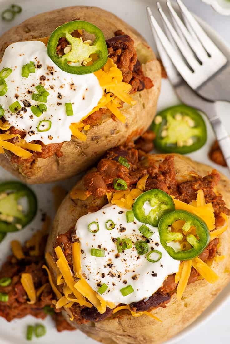 Chili Baked Potatoes - Baking Mischief